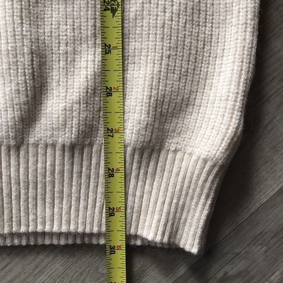 Renee C Long Line Sweater Dress EUC Lace And Eyelet Accent Medium Cream, Soft - Picture 9 of 9